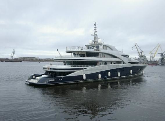 yacht victoria